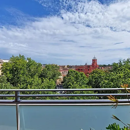 On O 招待所 罗马